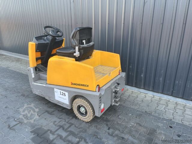 çekici traktör Jungheinrich EZS570