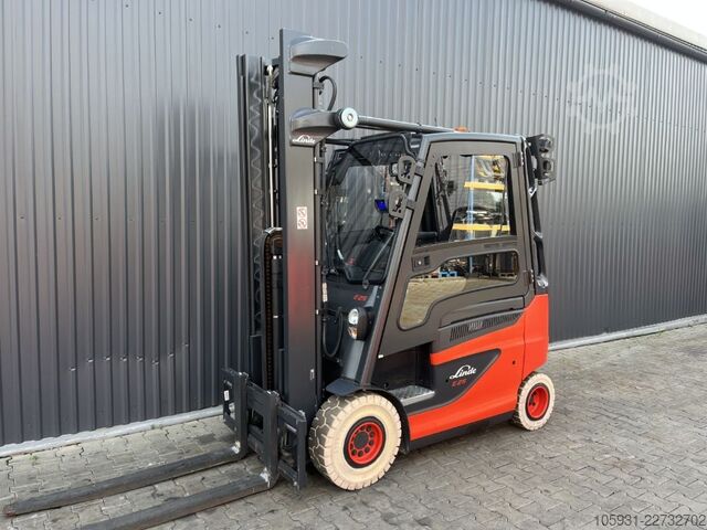 Elektrikli 4 tekerlekli forklift Linde E25H-01/600