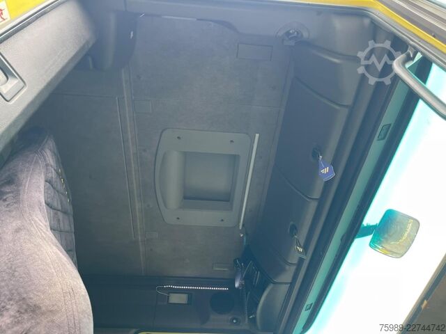 Standart-SZM Renault Magnum 460 MANUAL bak, 2X FUEL TANK, EURO 5