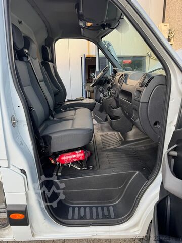 Panel van Renault Master **BELGIAN ORIGINE-FRIGO-COLDROOM-EURO 5B**