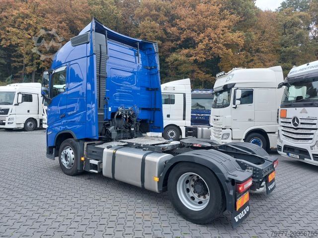 Standardní tahač VOLVO FH460 Globetrotter-VEB+-I Shift-I Park Cool-MB
