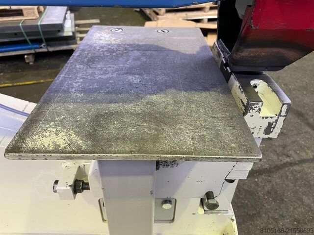 Hålstans MUBEA HP 1000/760