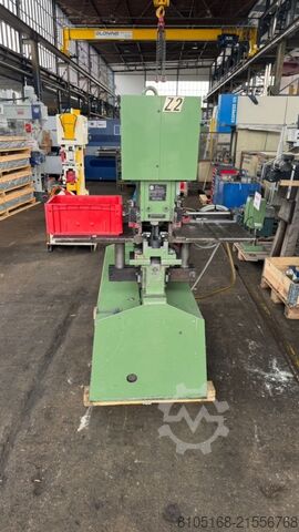 Hålstans MUBEA KLH 500/610