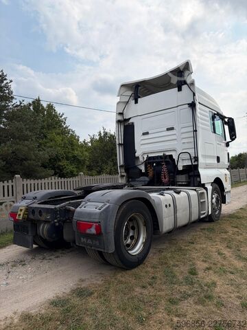 Tracteur routier standard MAN TGX 18.440