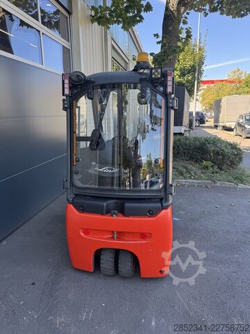 Chariot élévateur Linde E 16C mit neuer Batterie!