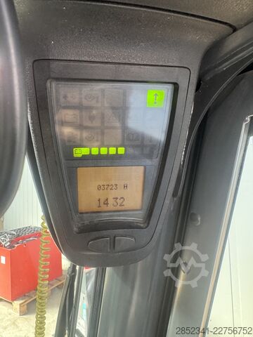 Chariot élévateur Linde E 16C mit neuer Batterie!