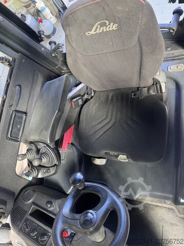 Chariot élévateur Linde E 16C mit neuer Batterie!