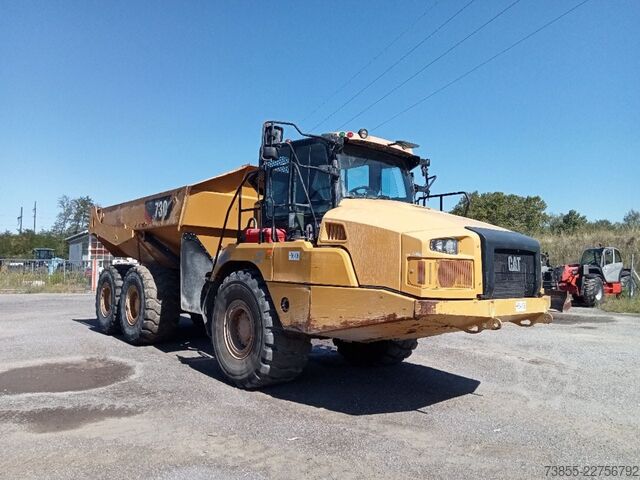 Csuklós billenőkocsi Caterpillar 730
