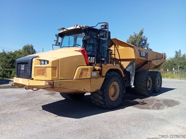 Csuklós billenőkocsi Caterpillar 730