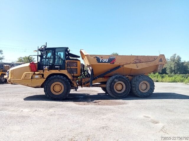 Csuklós billenőkocsi Caterpillar 730