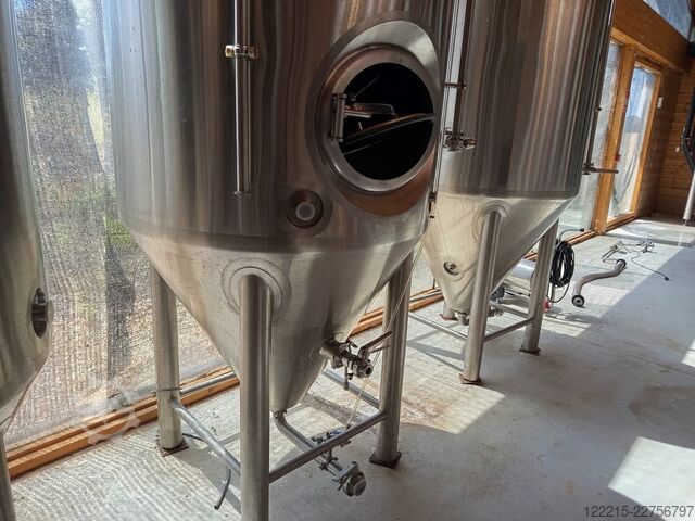 Shandong Tiantai 2x 1000 L, 1x 7 BBL (820 L) erjesztő és érlelőtartályok (2019) Shandong Tiantai Gär- und Lagerkeller
