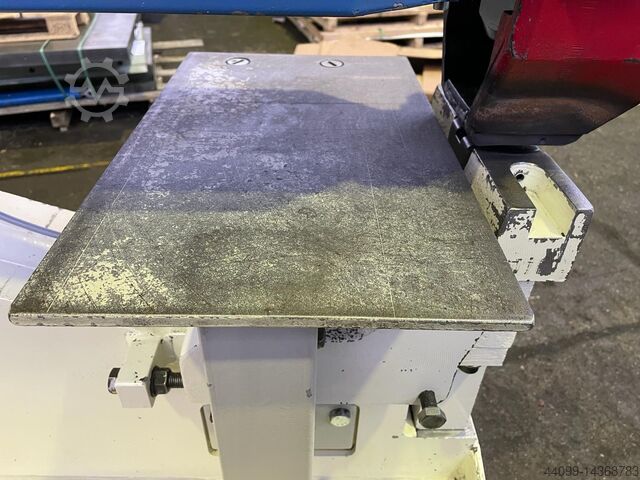 Gaten ponsmachine MUBEA HP 1000/760