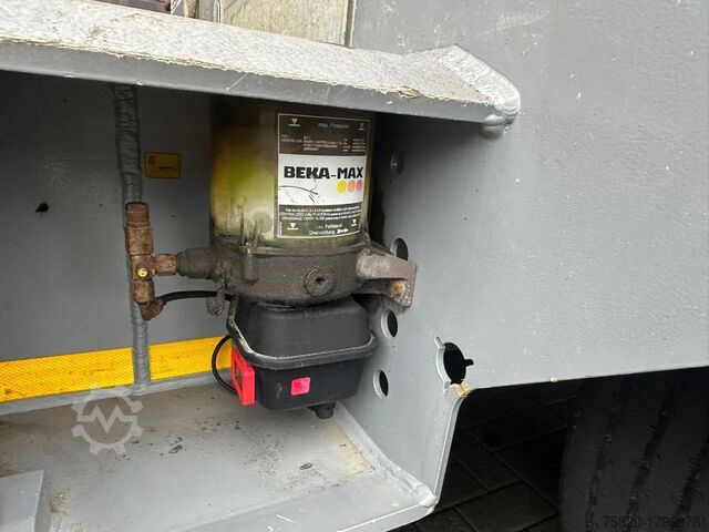 Caricatore basso Goldhofer STHP/XLE 8 (3+5) LOWLOADER