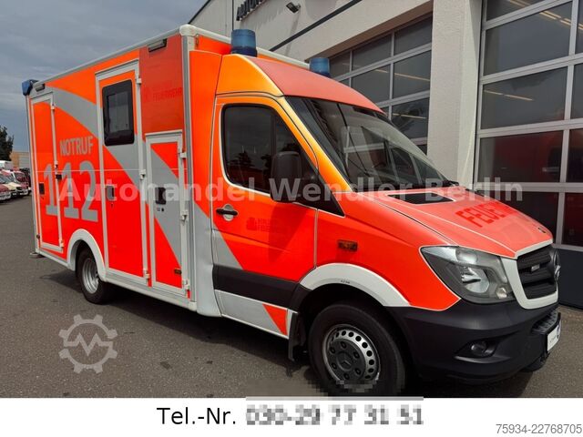 Samochód strażacki MERCEDES-BENZ Sprinter 516 CDI RTW WAS Koffer Fahrtrage+Sessel