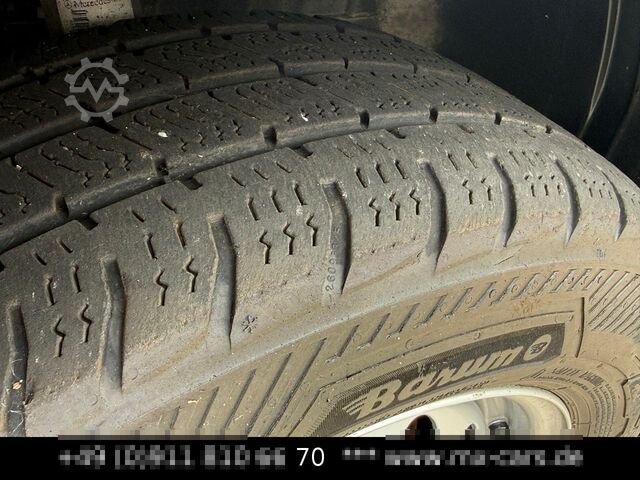 Κλειστό βαν MERCEDES-BENZ Vito 114 CDi Kasten L2H1 Lang Klima Tempomat
