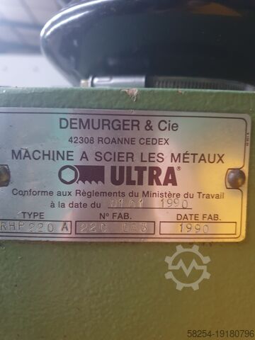 Ferăstrău cu bandă Ultra RHP 220A