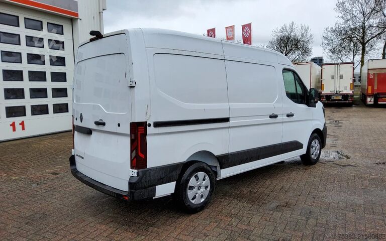 Panel van Renault Master 150.35  EURO 6  L2H2 GESLOTEN - 206 - BP...