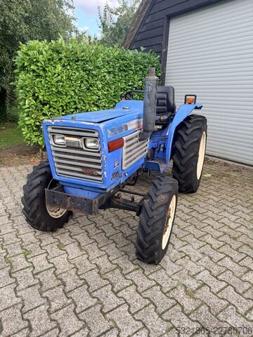 Kompakttraktor Iseki TL 2700