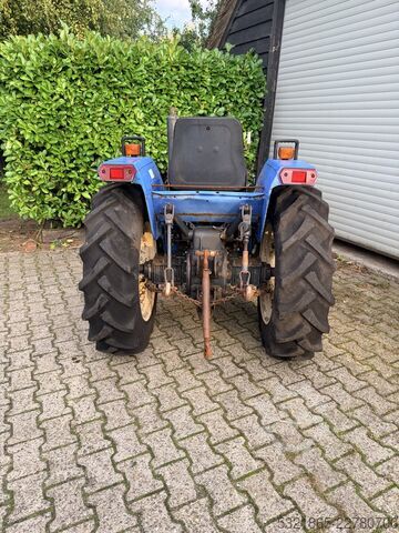 Kompakttraktor Iseki TL 2700