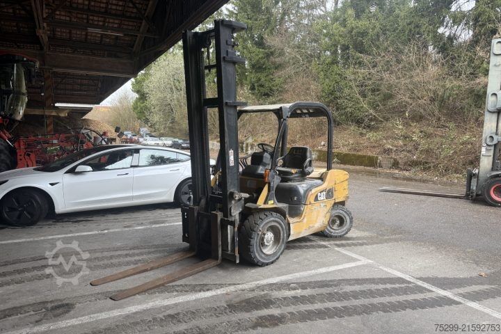 Gaffeltruck  DP 30 N / Swiss-Vehicle