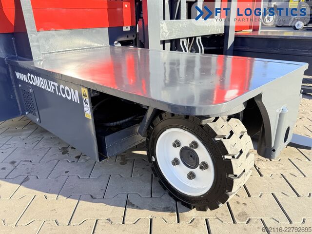 Carrello elevatore a 4 direzioni Combilift C3000GST TRIPLEX 8300 FREE-LIFT NEW TIRE