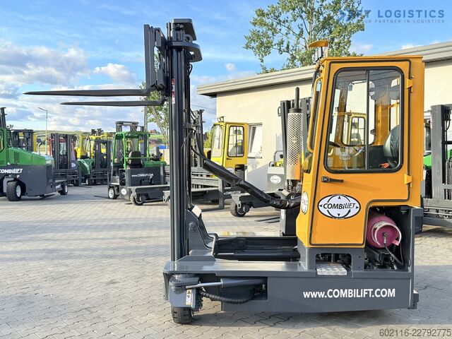 čtyřcestný vysokozdvižný vozík Combilift C3000 GAS DUPLEX 4500 FREE LIFT CABIN