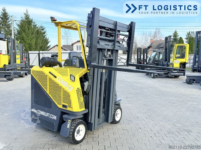 Carrello elevatore a 4 direzioni Combilift CB3000 GAS TRIPLEX 4900 FREE-LIFT