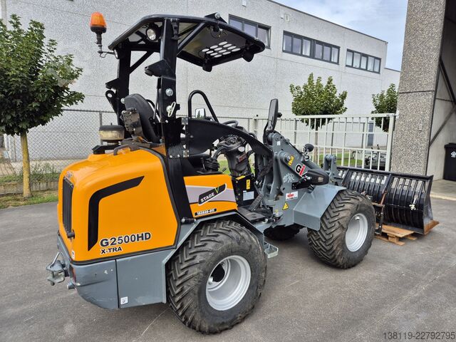 Pala gommata Giant G2500 X-TRA HD