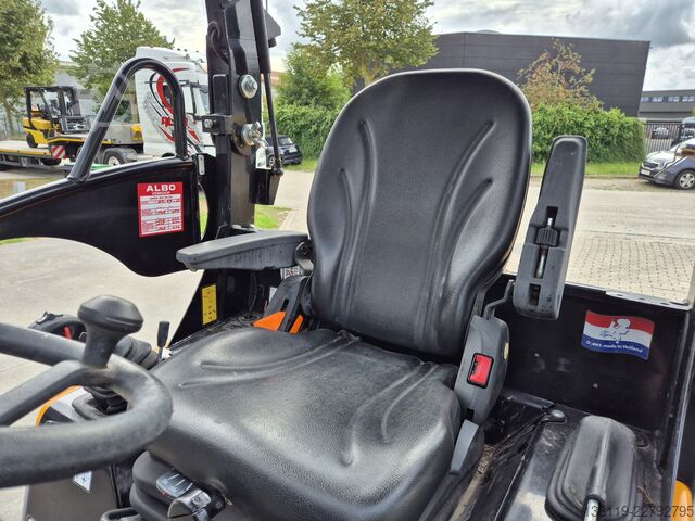 Pala gommata Giant G2500 X-TRA HD