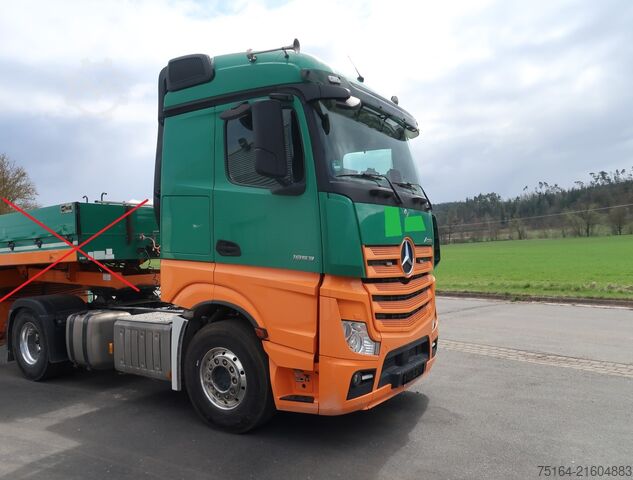 Standard tractor unit Mercedes-Benz Actros 1853 LLS