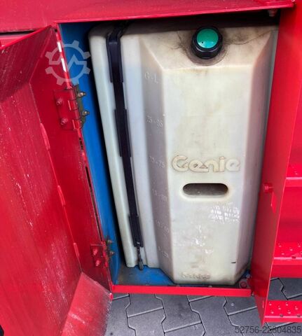 Ascensore a forbice Genie GS 4390 RT