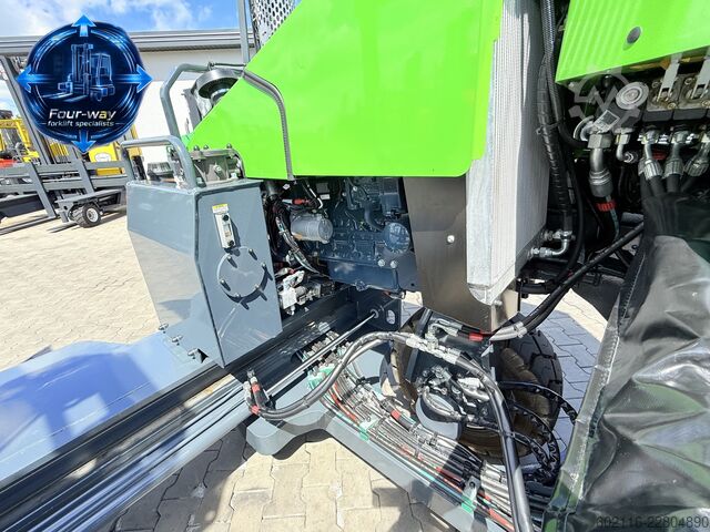 Wózek widłowy czterokierunkowy Combilift C4500 GAS TRIPLEX 5952 WIDE POSITIONER