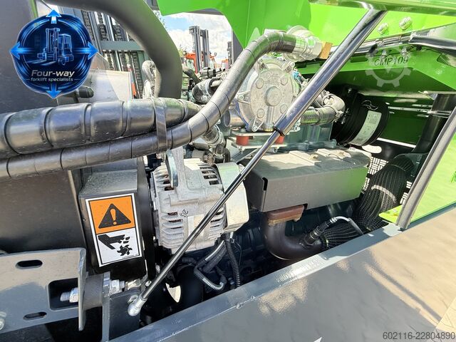 Wózek widłowy czterokierunkowy Combilift C4500 GAS TRIPLEX 5952 WIDE POSITIONER