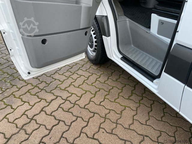 Furgon blaszak MERCEDES-BENZ Sprinter 316 CDI/ L1H1/ Xenon/ AC/ Standhzg./ E6