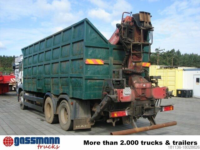 Vrachtauto met open laadbak MAN TGA 26.413 BB 6x4 Kran Heckkran Jonsered 1020