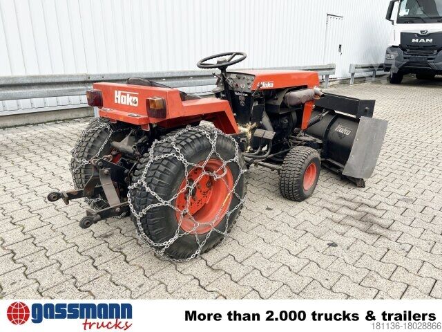 Sonstige Hako V 490 mit Schneeschild und Ketten