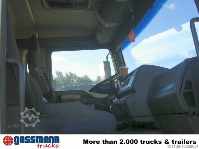 Houttransportwagen MAN TGA 26.413 BB 6x4 mit Heckkran Jonsered 1020