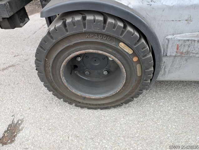 Electric 3-wheel forklift Still RX 20-20 // Elektro // Halbkabine // Batterie aus