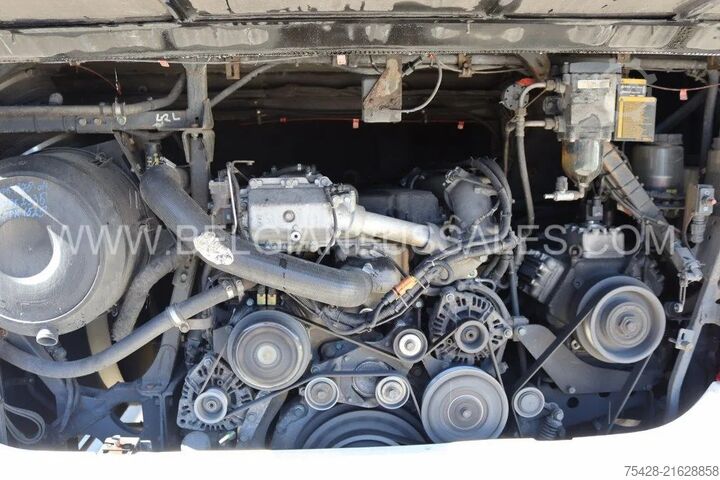 Touringcar Neoplan Skyliner L P06