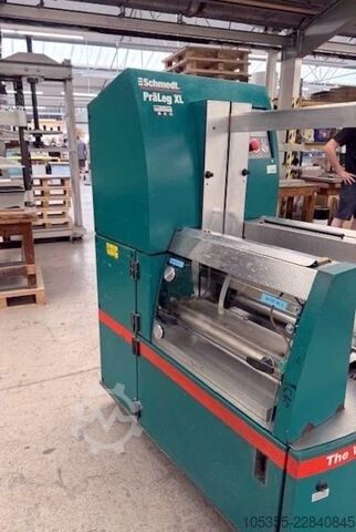 Einpressmaschine für Buchdecken Schmedt Präleg XL Casing-in Pressing Machine