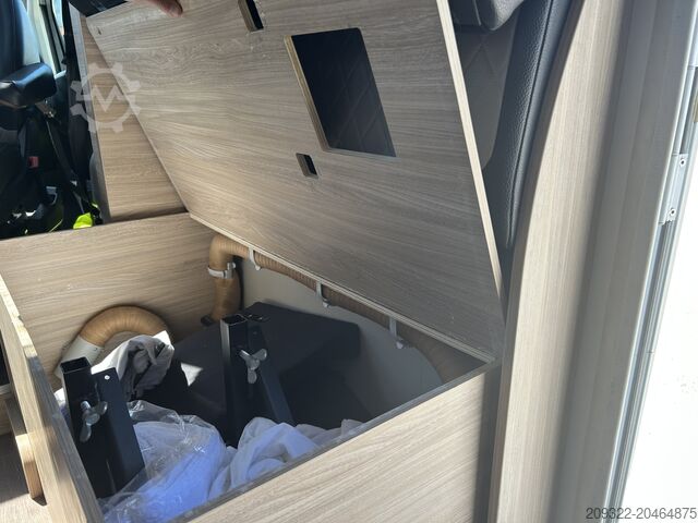 Fiat Ducato Carasuite 650 MF | 5 posti letto | Semintegrato