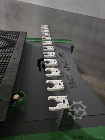 Cnc megmunkálóközpont BCAM CNC 