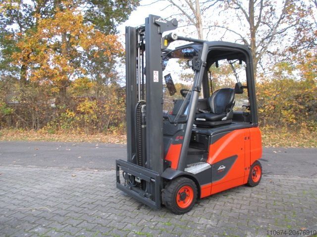 Elektrisk 4 -hjulet gaffeltruck Linde E16PH-02