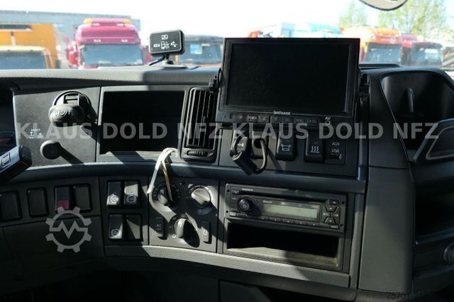 Wechselfahrgestell LKW VOLVO FH 460 Globetotter BDF 2XL-Tanks Vollluft