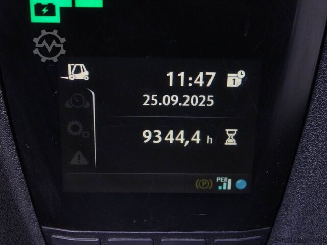 Elektrische vorkheftruck met 4 wielen Linde E 30/600 RHL-01  387