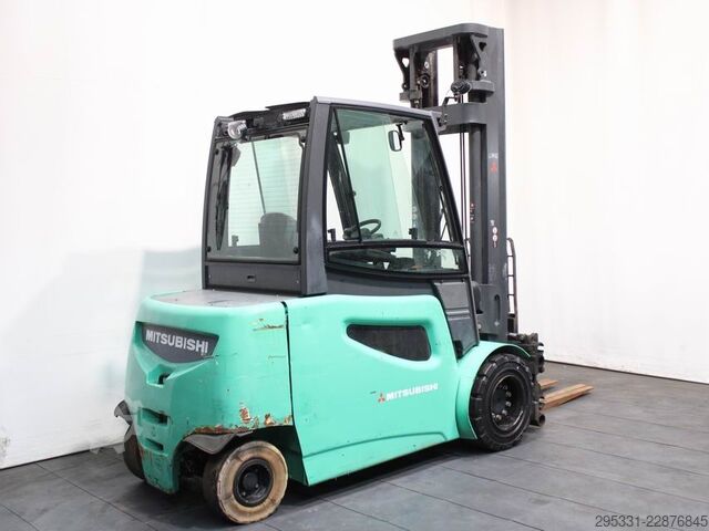 Elektrische vorkheftruck met 4 wielen Mitsubishi FB 45 2   2SP450