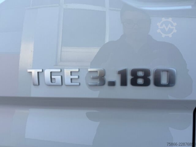 Bestelwagen met verhoogd dak MAN 3.180 TGE 4x4 Neuwagen 7Sitzer 5 Jahre Garantie