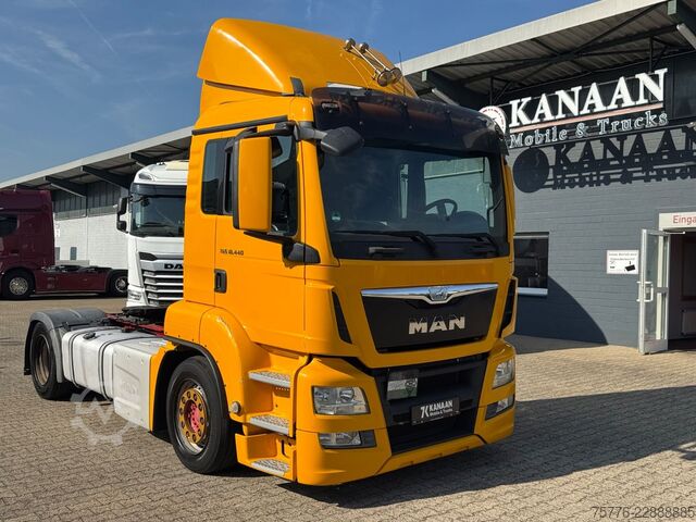 Véhicule tracteur volume MAN 18.440 TGS LL