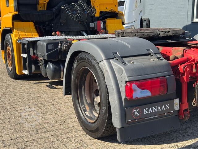 Véhicule tracteur volume MAN 18.440 TGS LL
