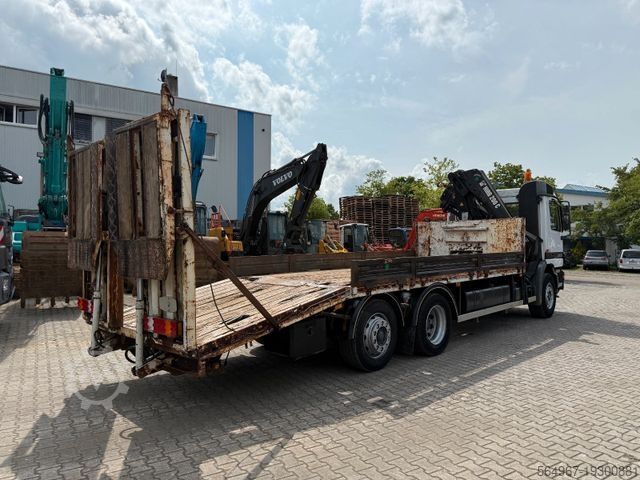Dépanneuse MERCEDES-BENZ 2535 Actros MP1 Baumaschinentrans. KRAN + RAMPE